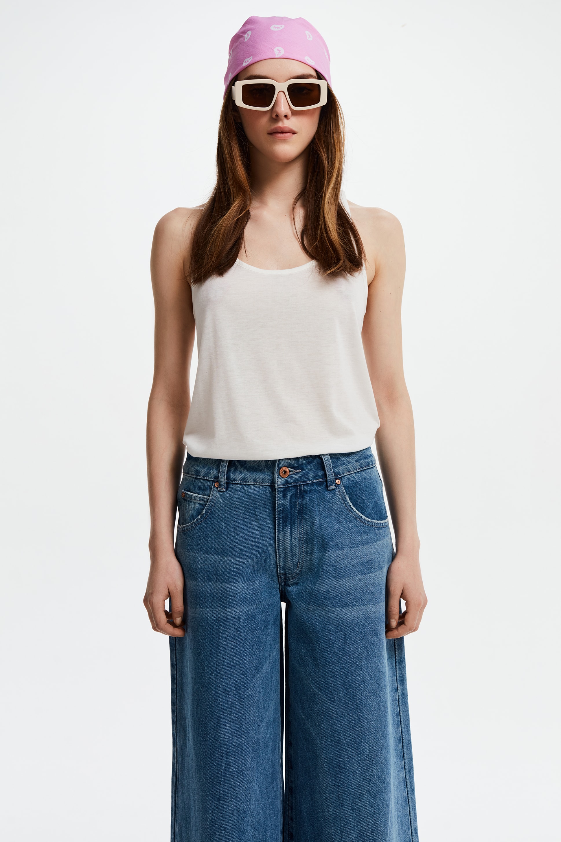 

Топ женский LOVE REPUBLIC 2254124340 бежевый S, 2254124340