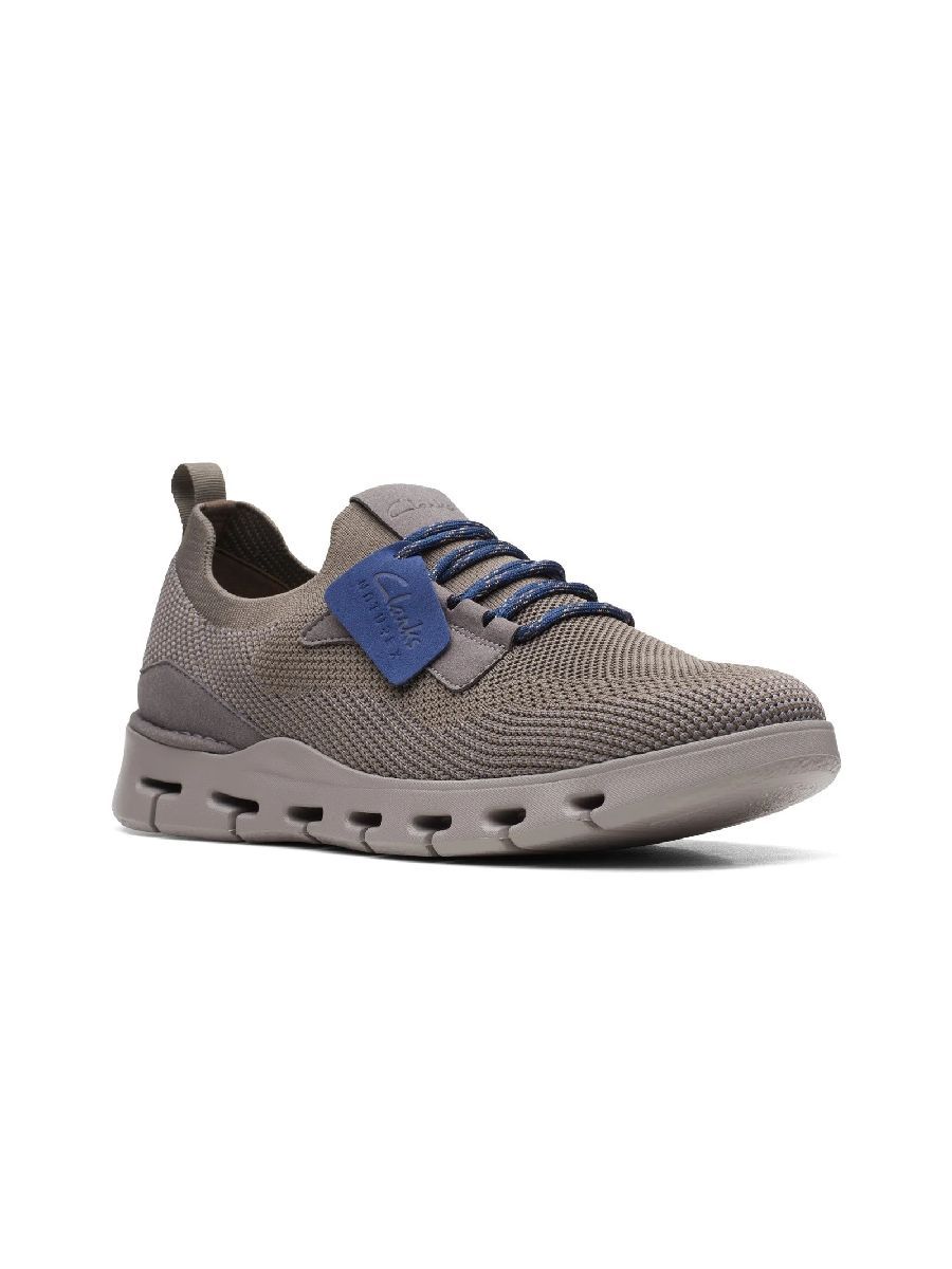 

Кроссовки мужские Clarks 26169144 серые 43 EU, Серый, 26169144