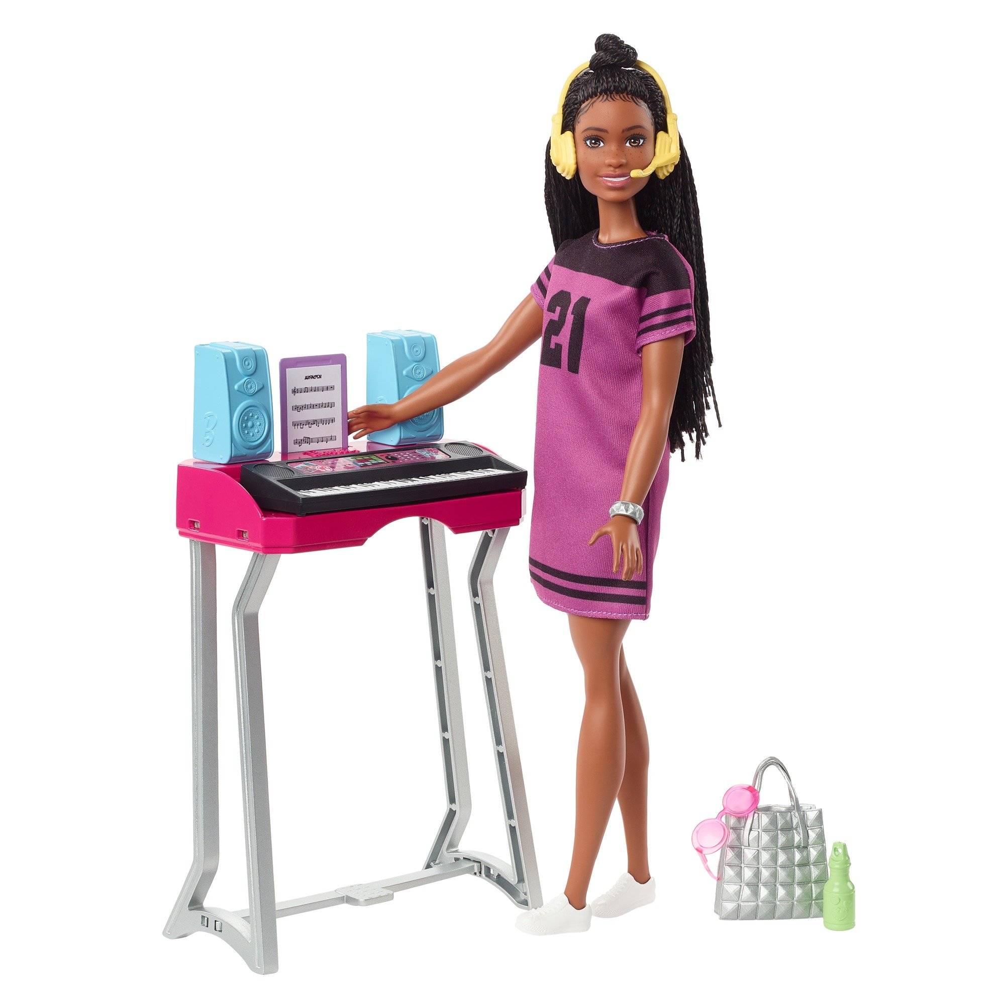 фото Barbie игровой набор бруклин с аксессуарами gyg40