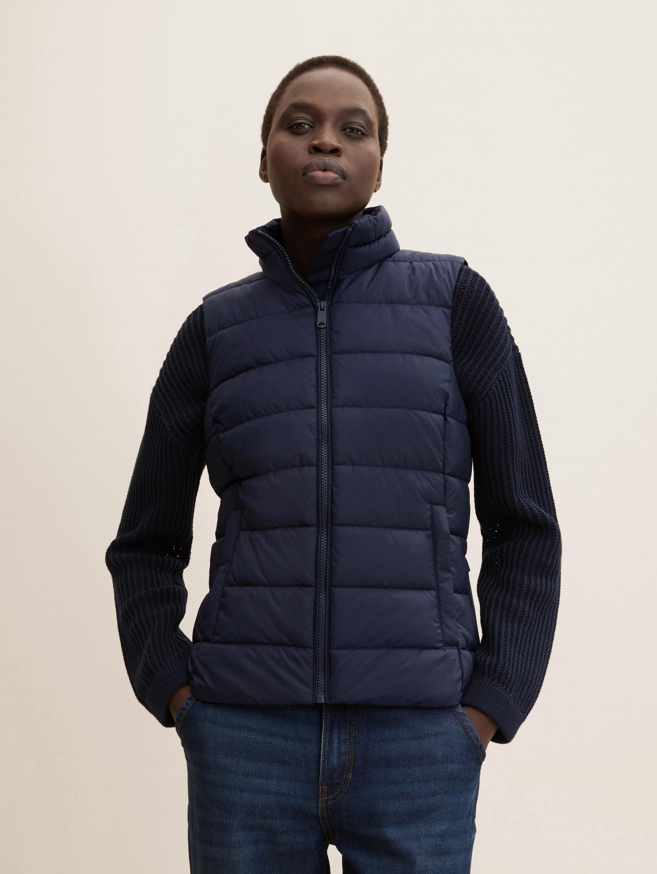 

Утепленный жилет женский Tom Tailor 1031311 синий 2XL, 1031311