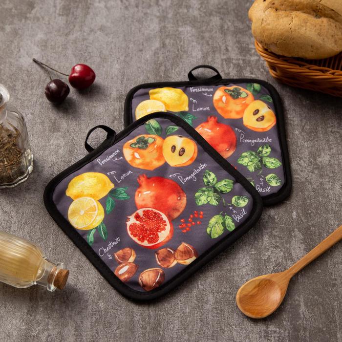 

Кухонный набор Доляна Фрукты, прихватка 17х17 - 2 шт., Желтый;черный