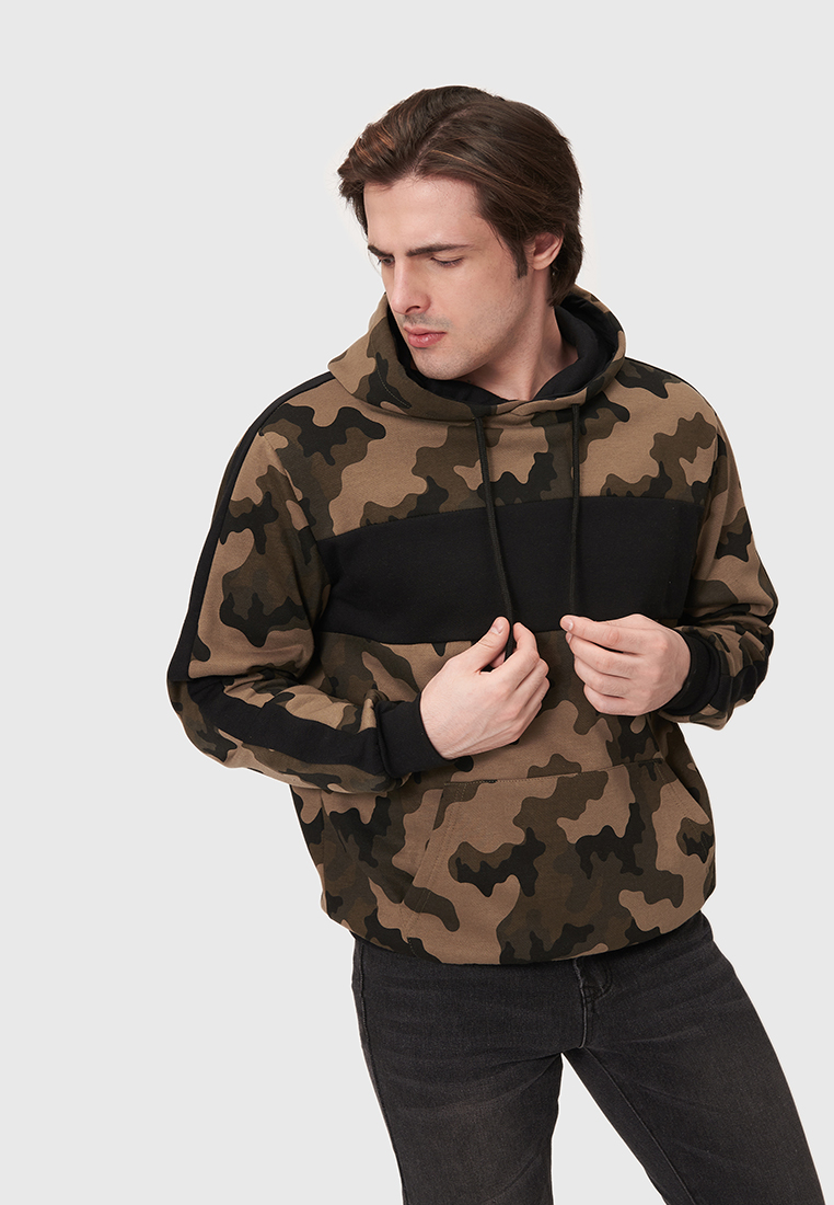 

Худи мужское Modis M202M00302 зеленое 50 RU, M202M00302