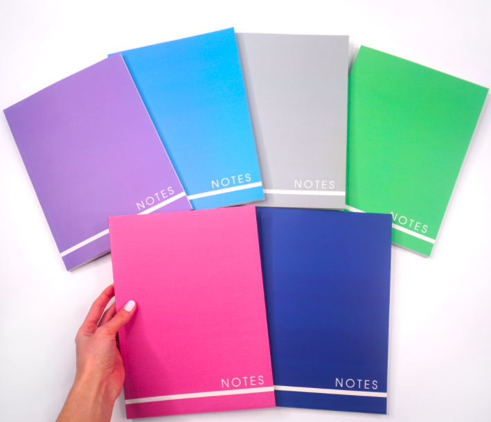 

Тетрадь А4 Listoff New color 120 листов А4 на скрепке в клетку