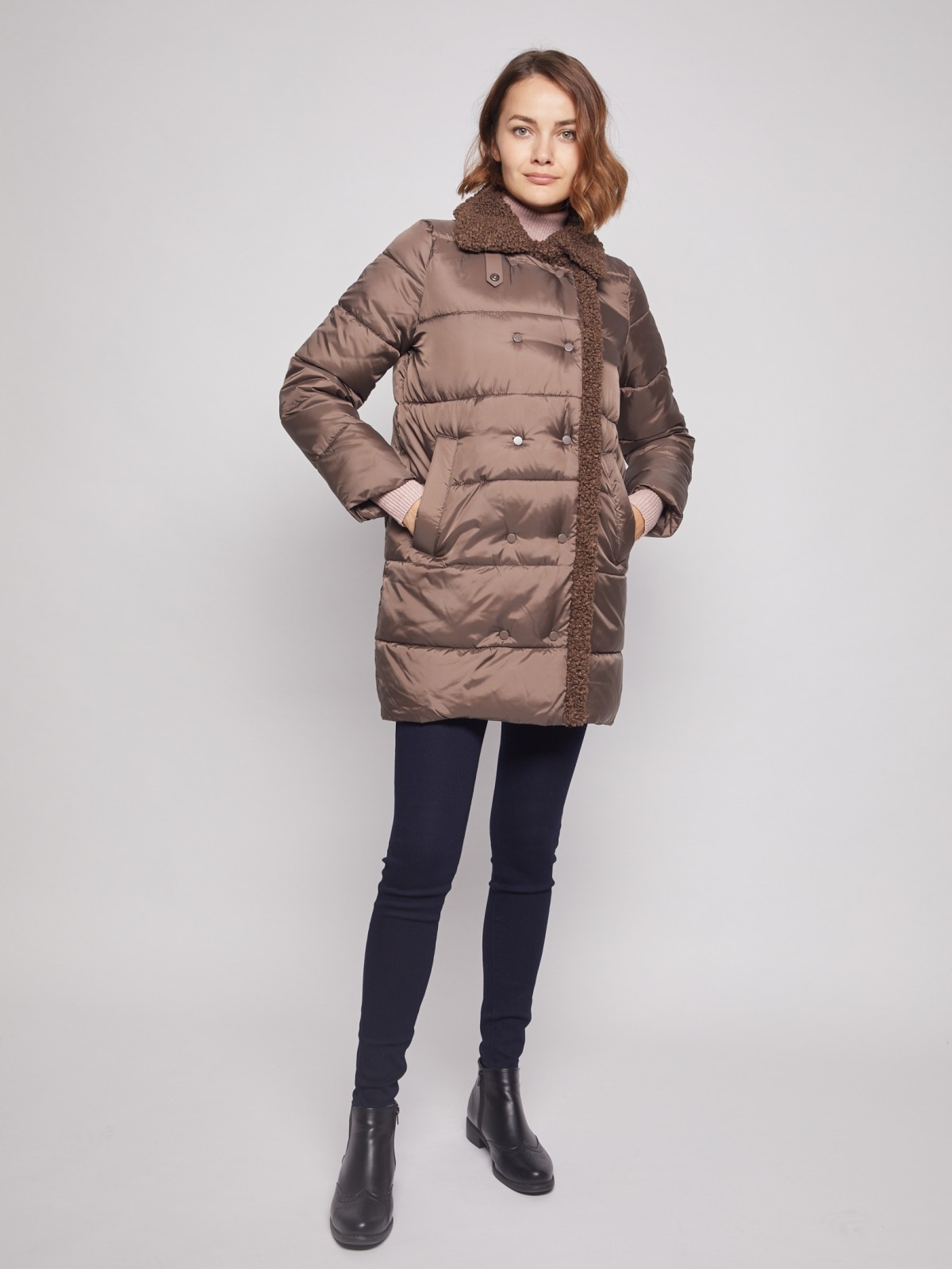 фото Утепленное пальто женское zolla 021335239174 коричневое xs