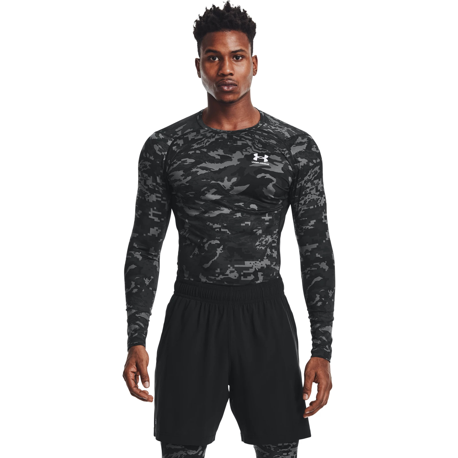 

Лонгслив мужской Under Armour HG Camo Comp LS Tee черный S/M, HG Camo Comp LS Tee