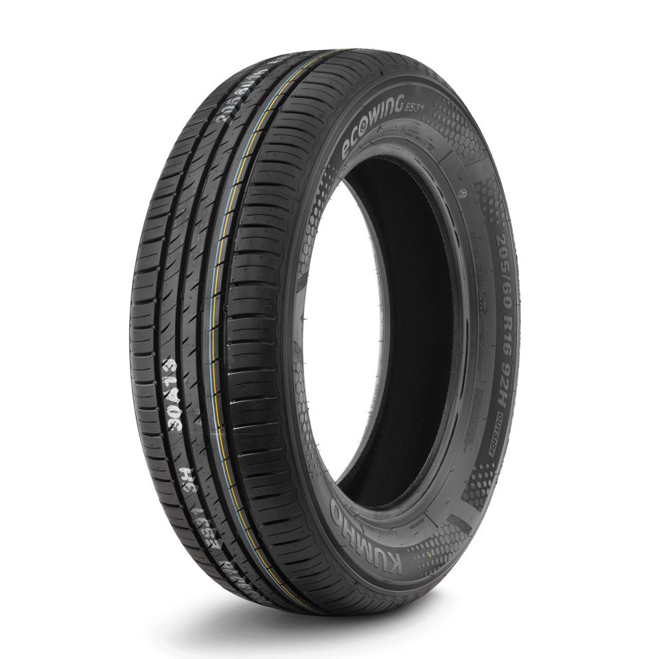 фото Шины kumho 205/50/17 w 93 es-31 xl