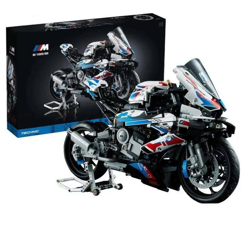 

Конструктор Technic 2118 "Мотоцикл BMW M 1000 RR", 1920 деталей