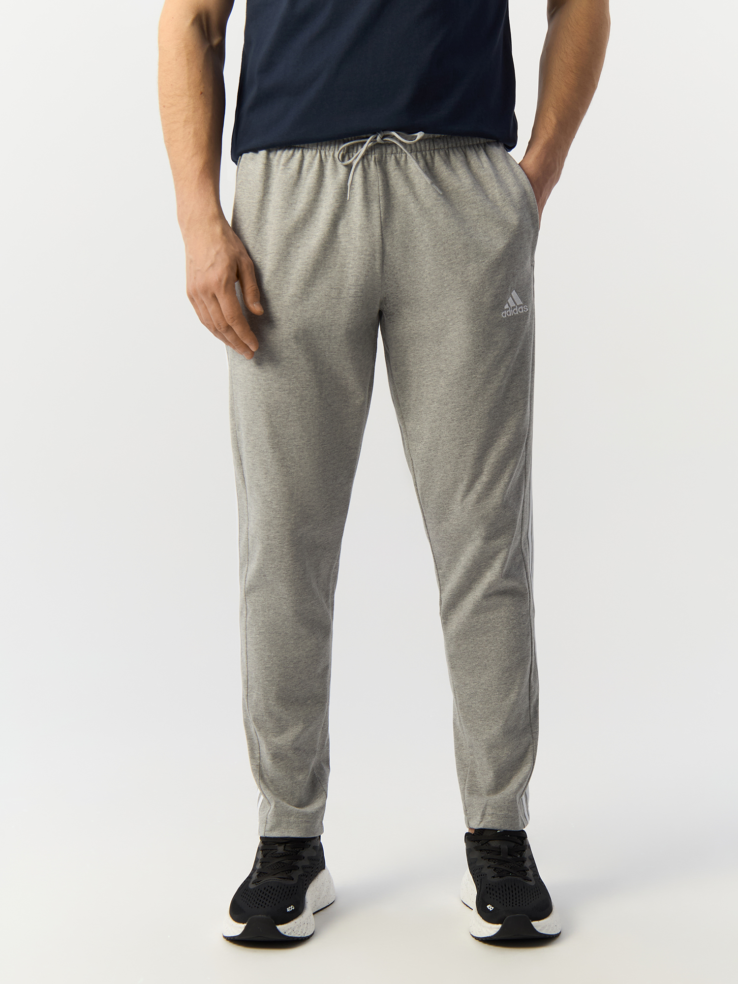Брюки Adidas для мужчин, спортивные, IC0046, размер XL, серо-белые-83F7