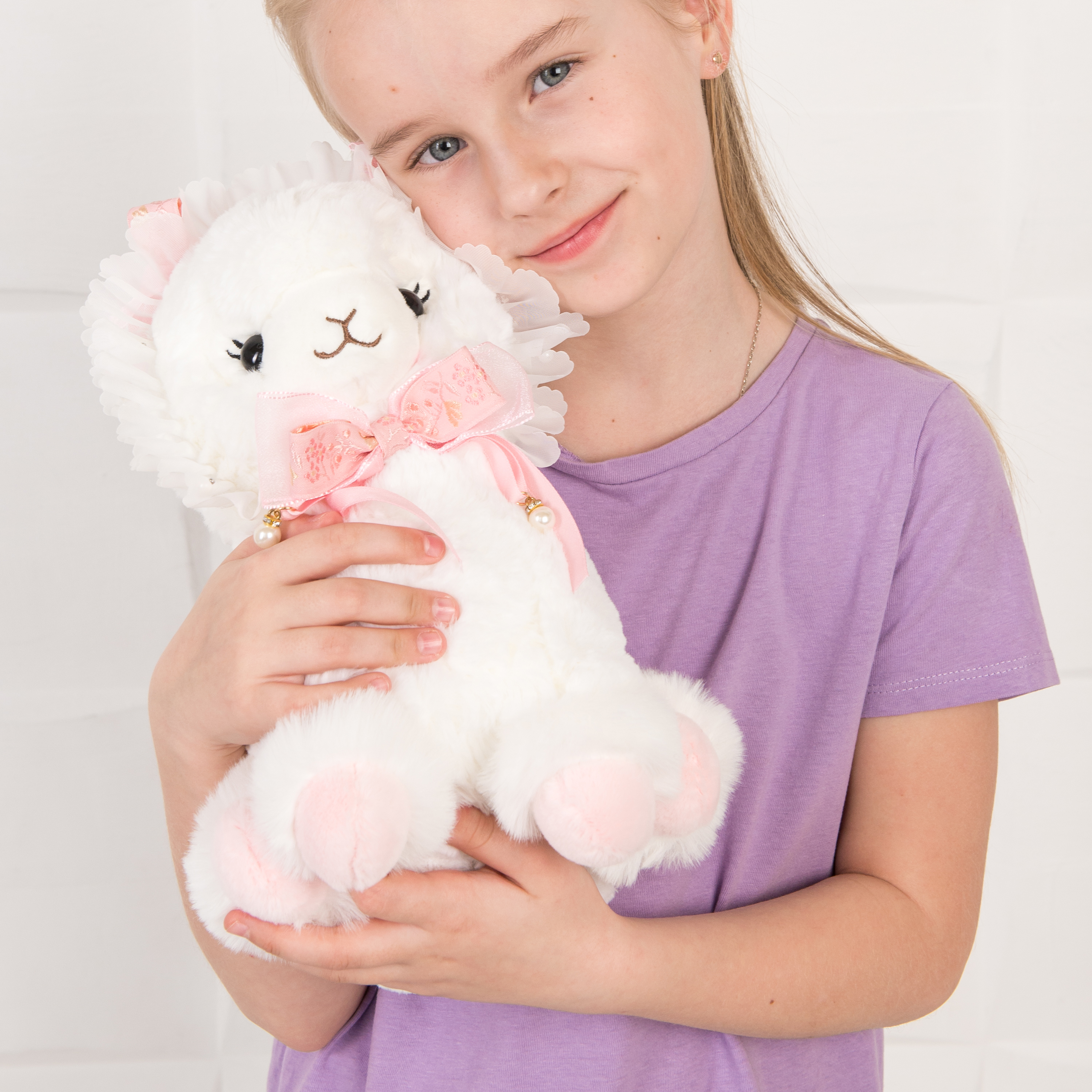 

Мягкая игрушка Лама RACOONGO, с розовой лентой, 35 см, Белый;розовый, ST-ALPACA-30CM