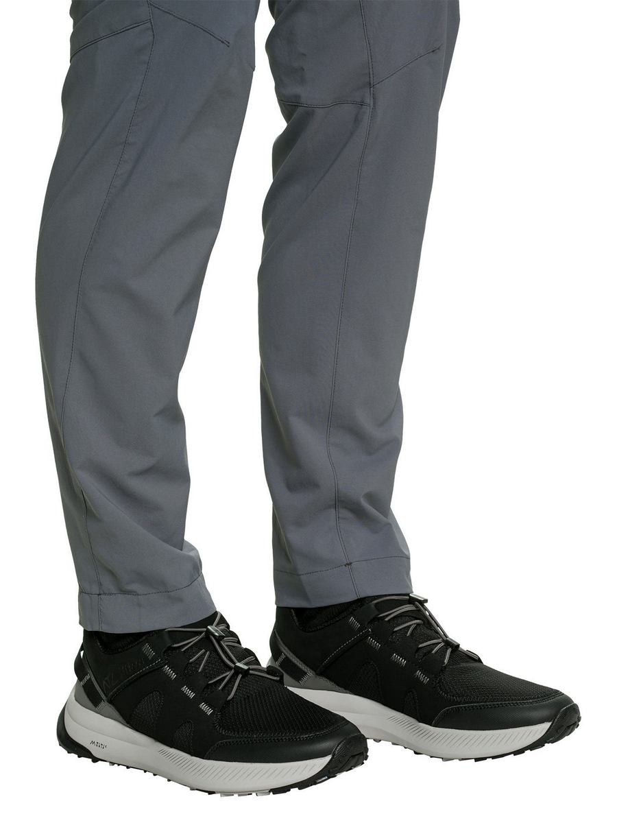 

Кроссовки мужские Clarks 001389959 черные 44 EU, Черный, 001389959