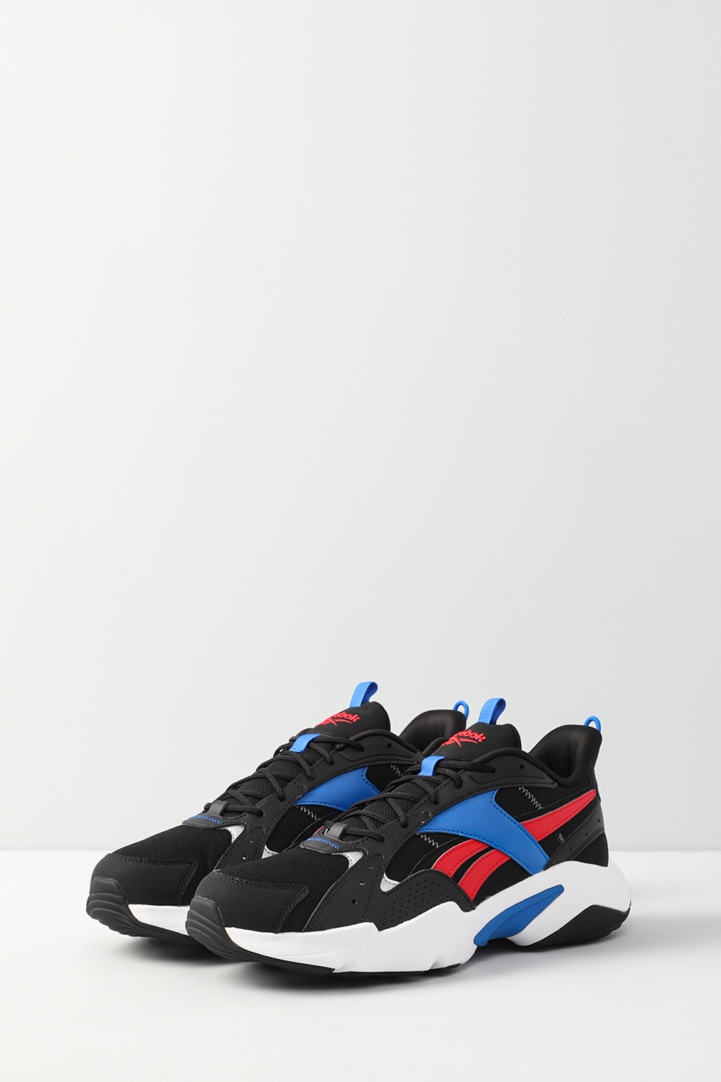 

Кроссовки мужские Reebok 10003297 черные 9 US, Черный, Turbo Restyle