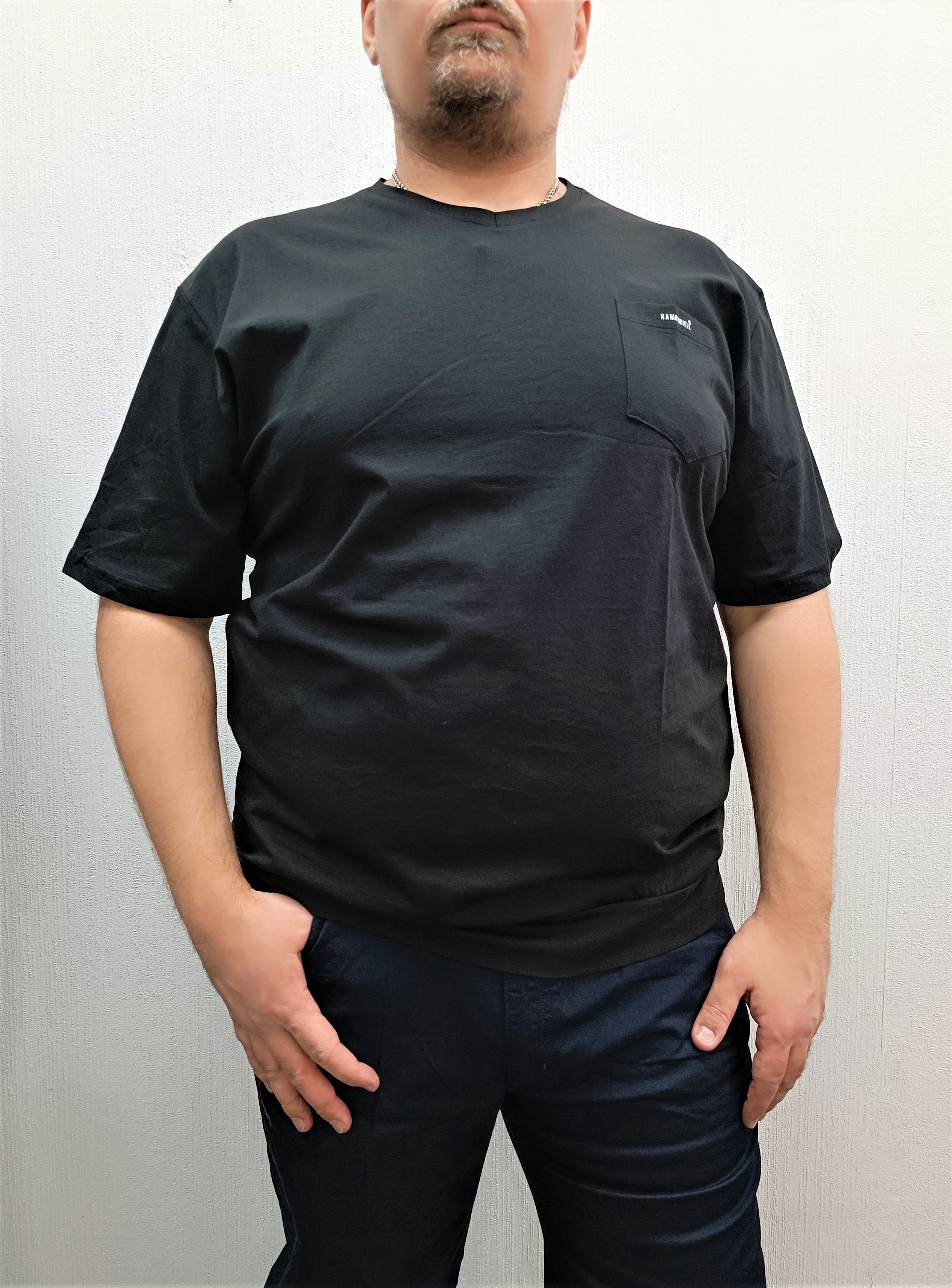 Футболка мужская Ramon Miele 7004 черная 66 RU