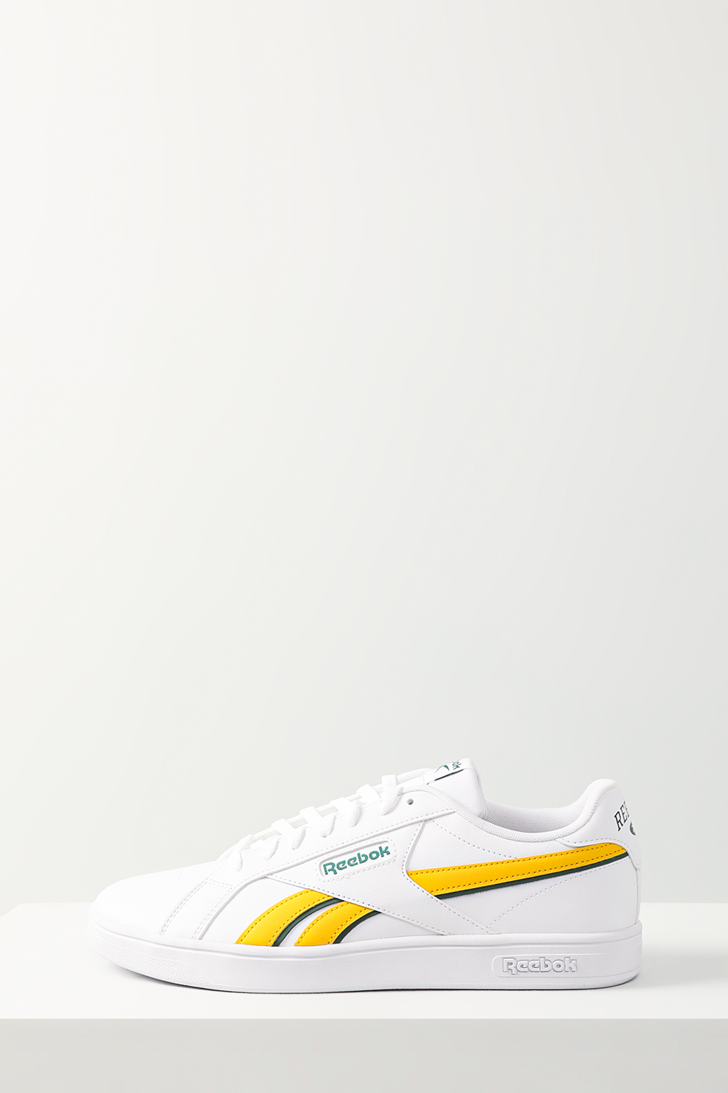 

Кеды мужские Reebok 100074388 белые 9.5 US, Белый, 100074388