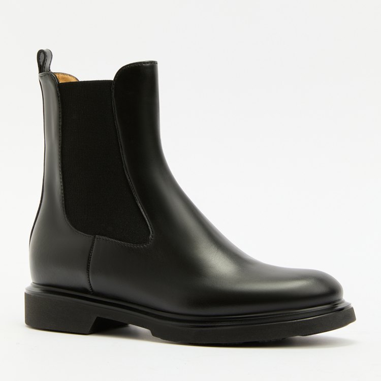 

Полусапоги женские Giovanni Fabiani Trend W24TR115 черные 40 EU, Черный, W24TR115
