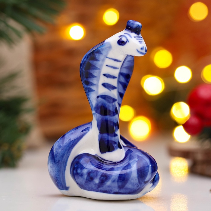 

Новый год. Сувенир «Змей Узелок» 8,55,5 см, гжель, Синий