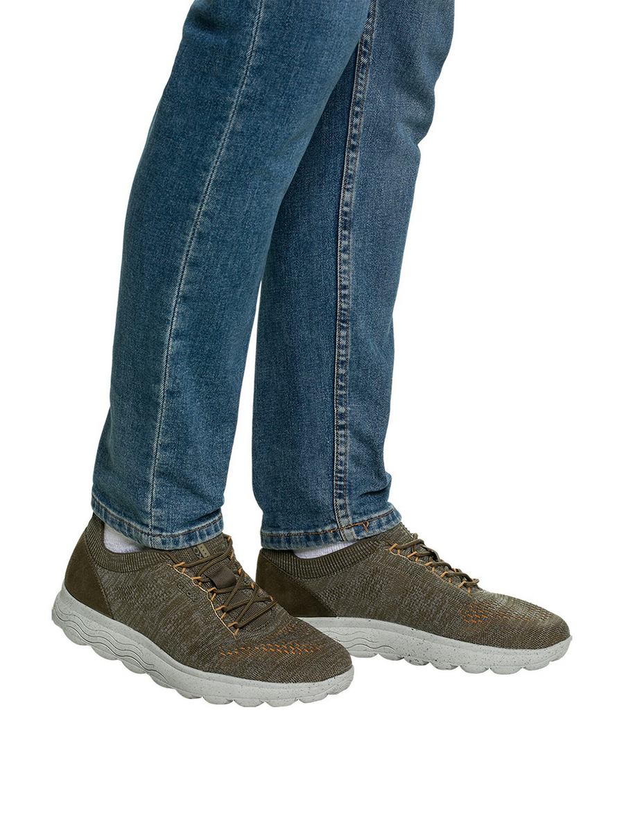 Кроссовки унисекс GEOX 001394011 зеленые 41 EU 10125₽