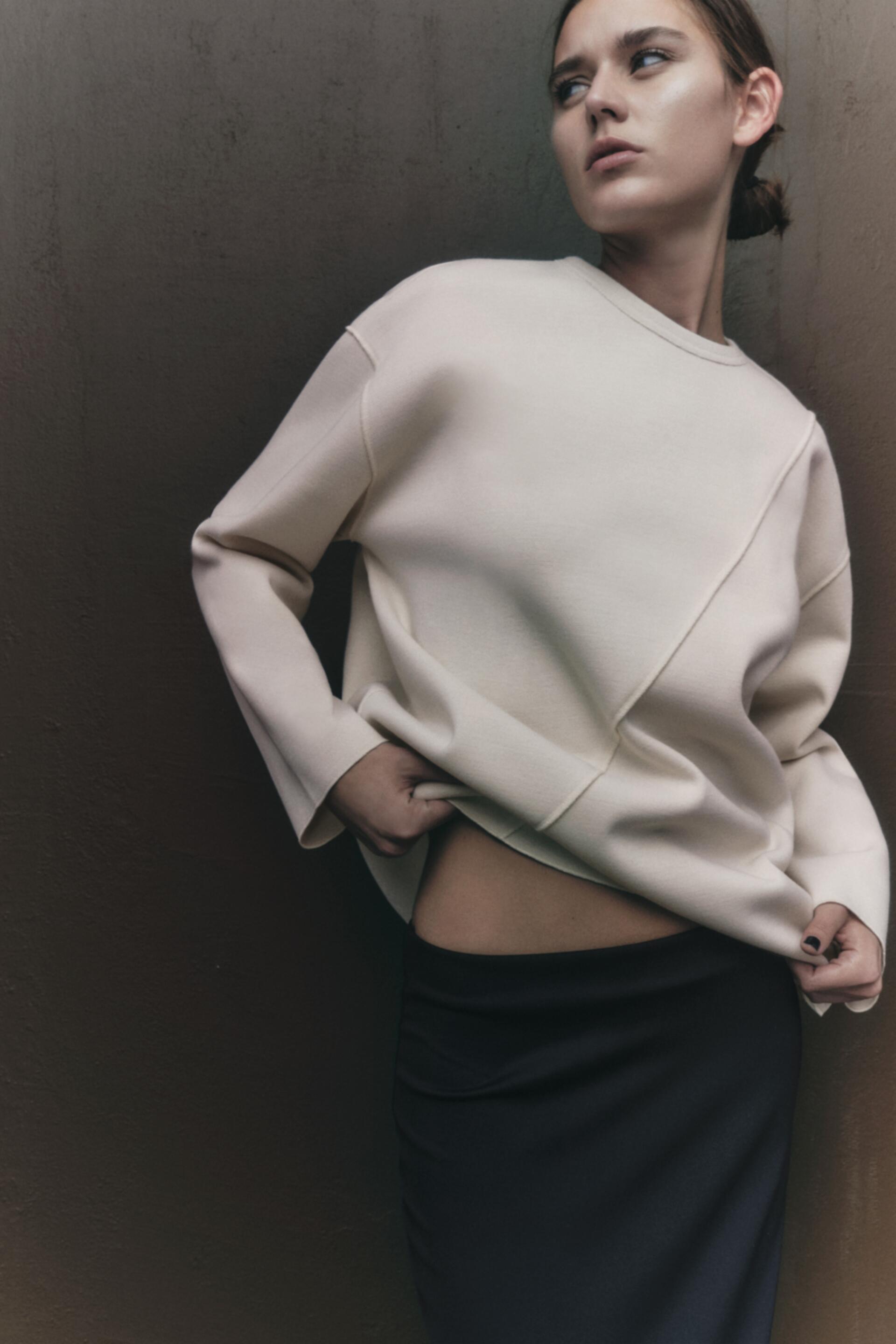 

Свитшот женский ZARA 05644485 белый XS, 05644485