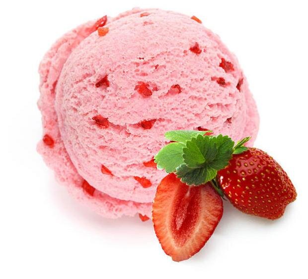 

Мороженое пломбир СССР с клубникой 6% CЗМЖ 900 г