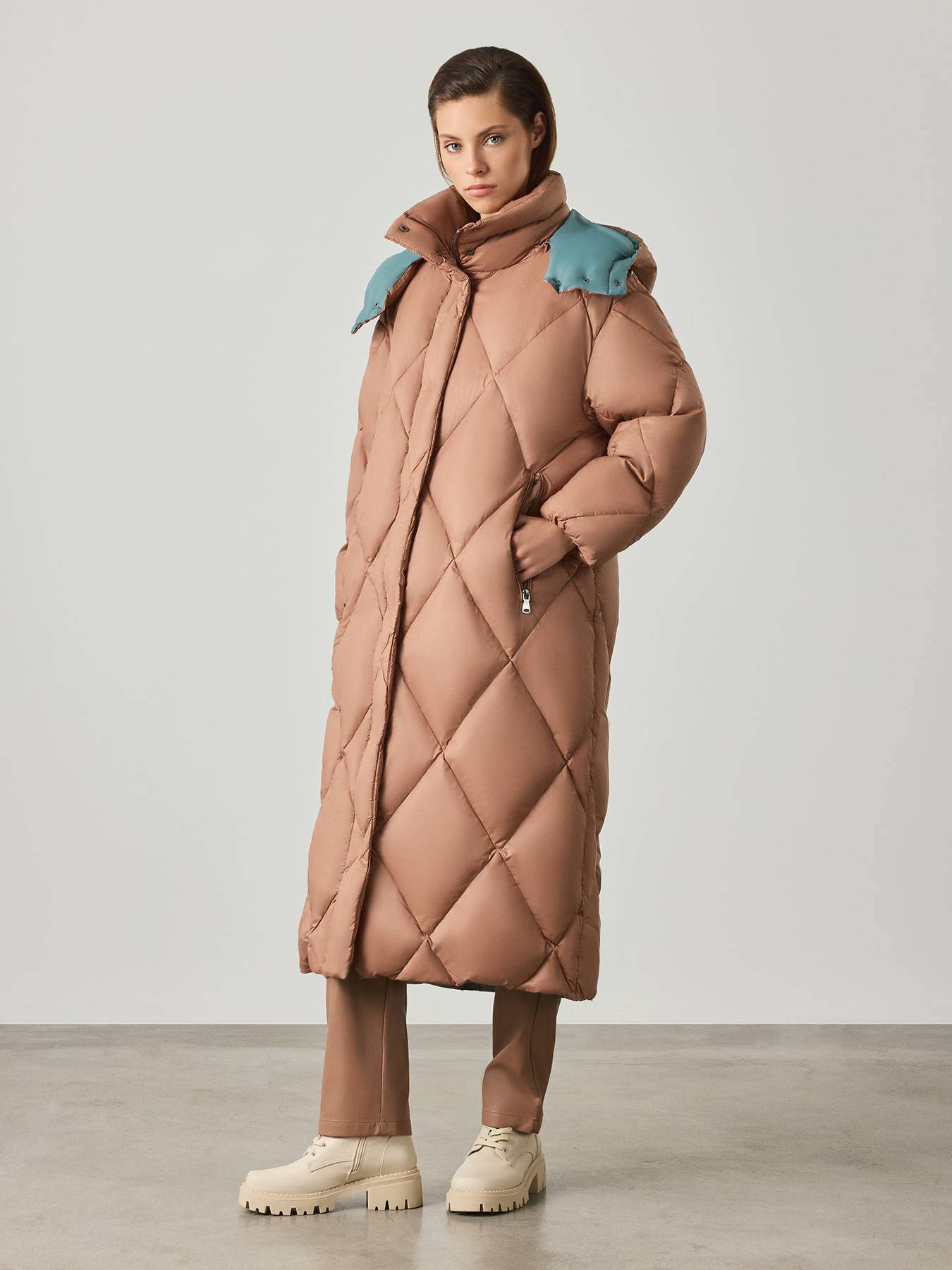 

Пальто женское Just Clothes 475135 бежевое 44 EU, Бежевый, 475135