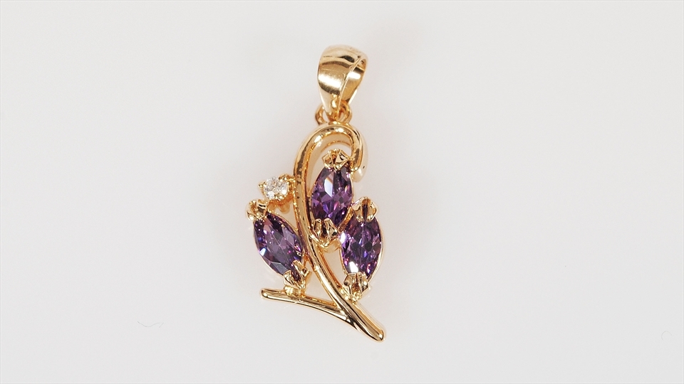 

Кулон из бижутерного сплава Lotus Jewelry 42P-27am, аметист/циркон, 42P-27am