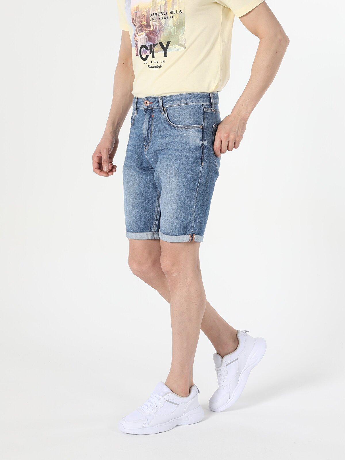 

Шорты мужские Colins CL1054577_Q1.V1_DN41352 голубые XXL, CL1054577_Q1.V1_DN41352