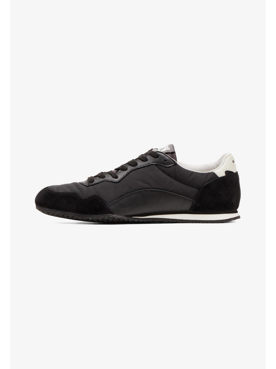 

Кроссовки мужские Onitsuka Tiger TI315O04W черные 39 EU, Черный, TI315O04W