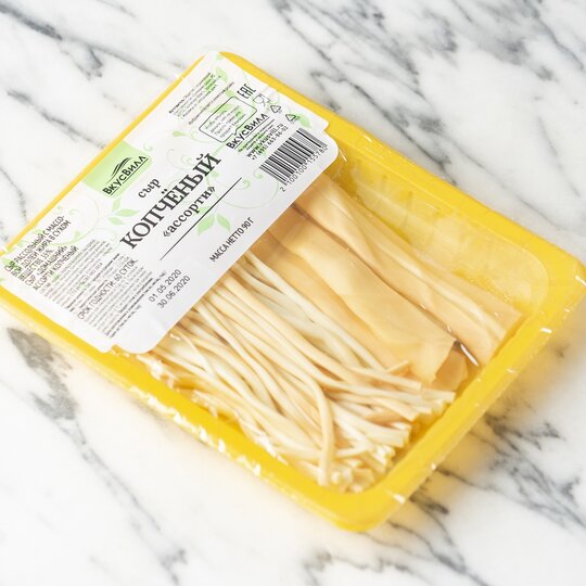 

Сыр ВкусВилл копченый Ассорти 35% 90 г