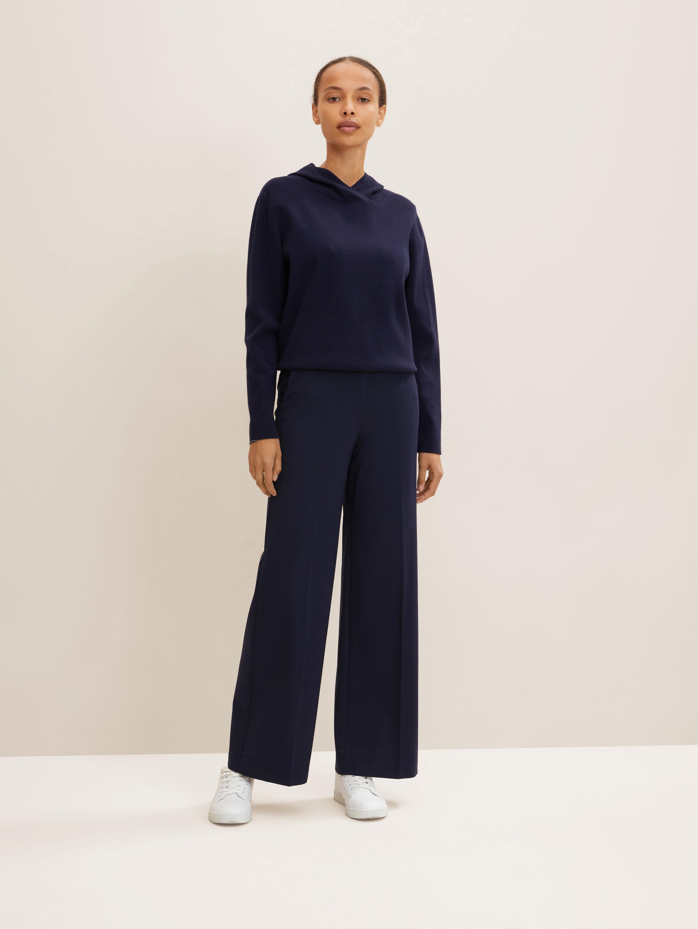 

Брюки женские TOM TAILOR 1033285 синие 42/32, 1033285