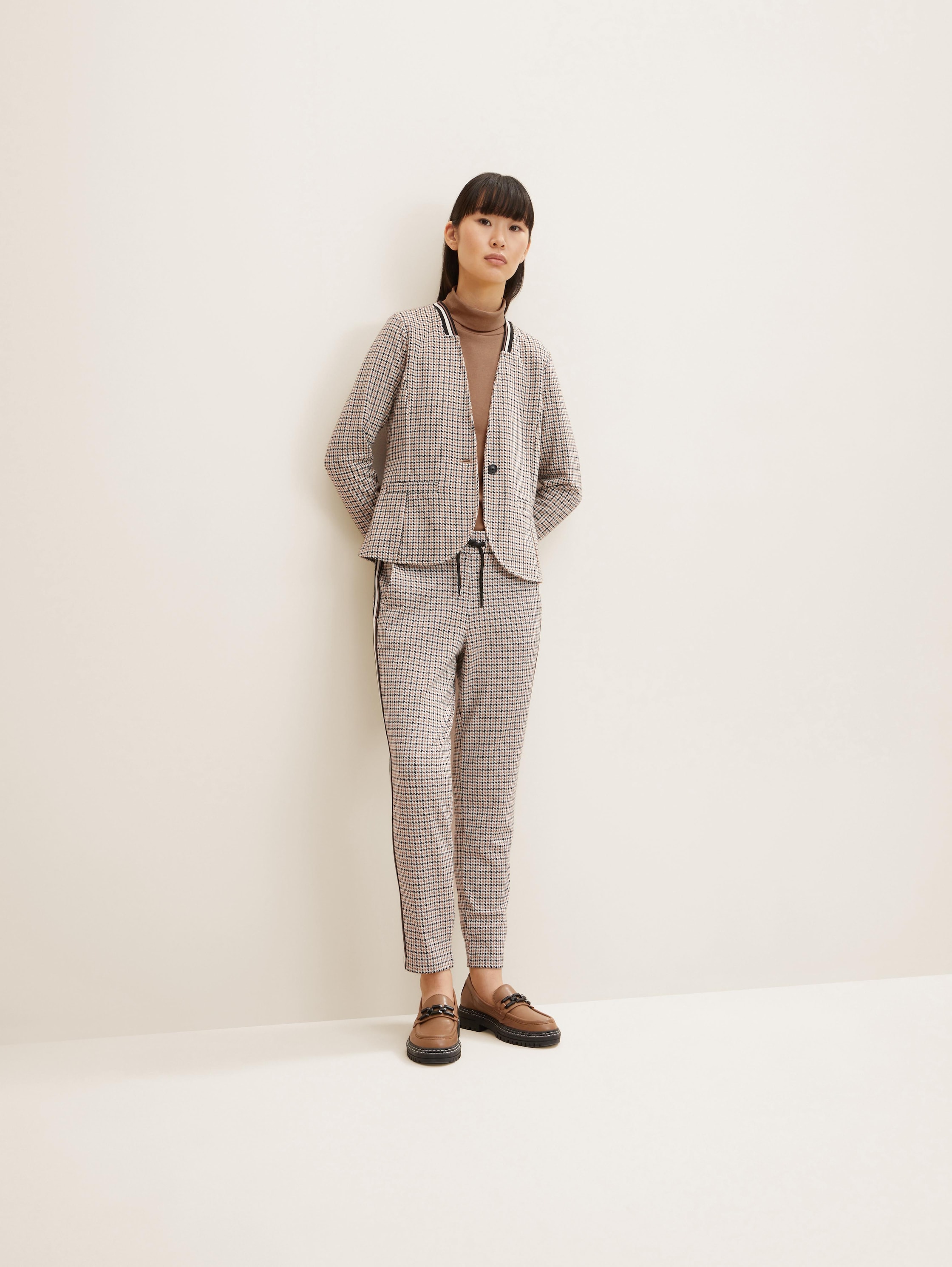 

Брюки женские TOM TAILOR 1034571 коричневые 42/28, 1034571