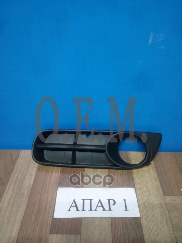 

Окантовка Противотуманной Фары Левая Skoda Fabia 2 5j (2007-2014) O.E.M. арт. OEM1398L