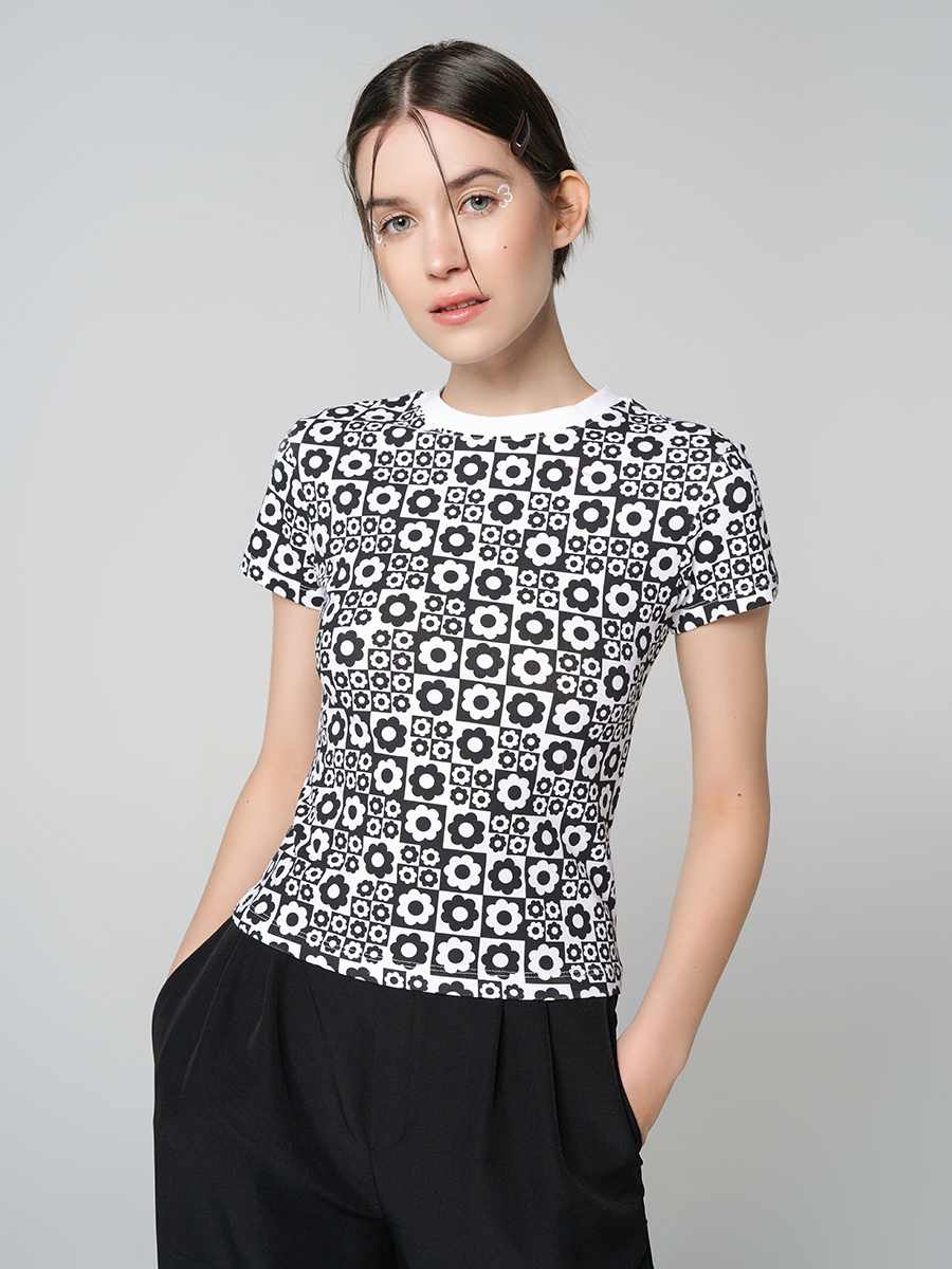 

Футболка женская ТВОЕ 88922 белая S, 88922