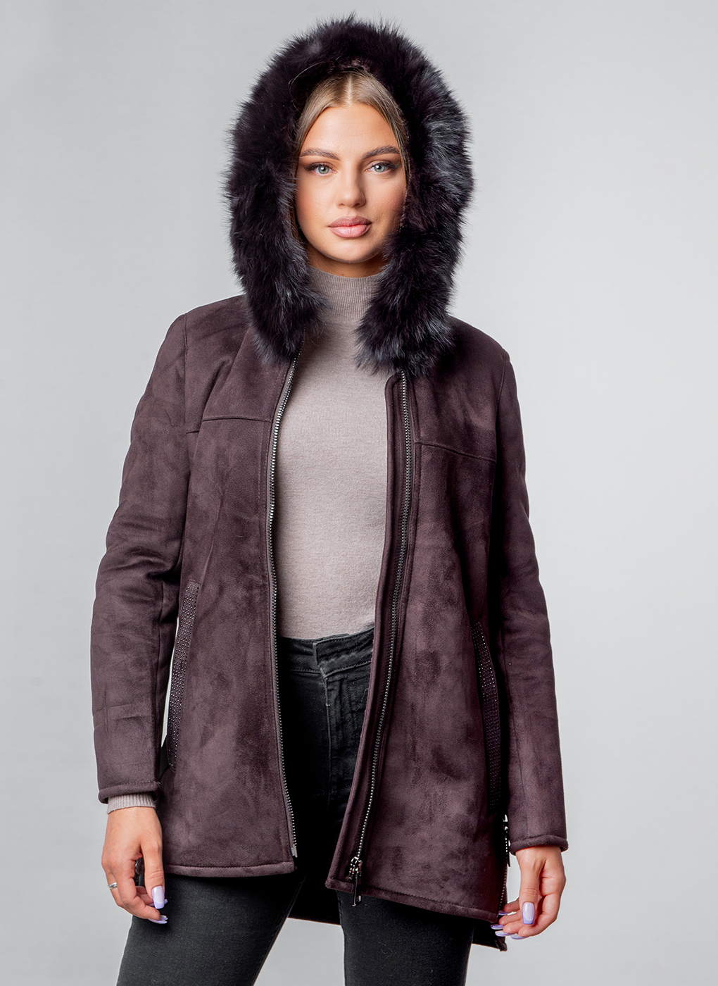 

Дубленка женская Rushelly 58545 коричневая 58 RU, 58545