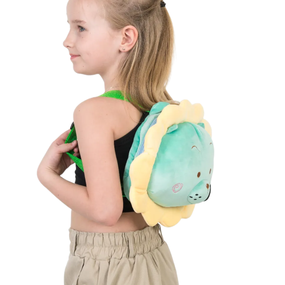 

Мягкая игрушка рюкзак RACOONGO детский Львенок зеленый 25х22х13 см, BP-BAG-RACOONGO