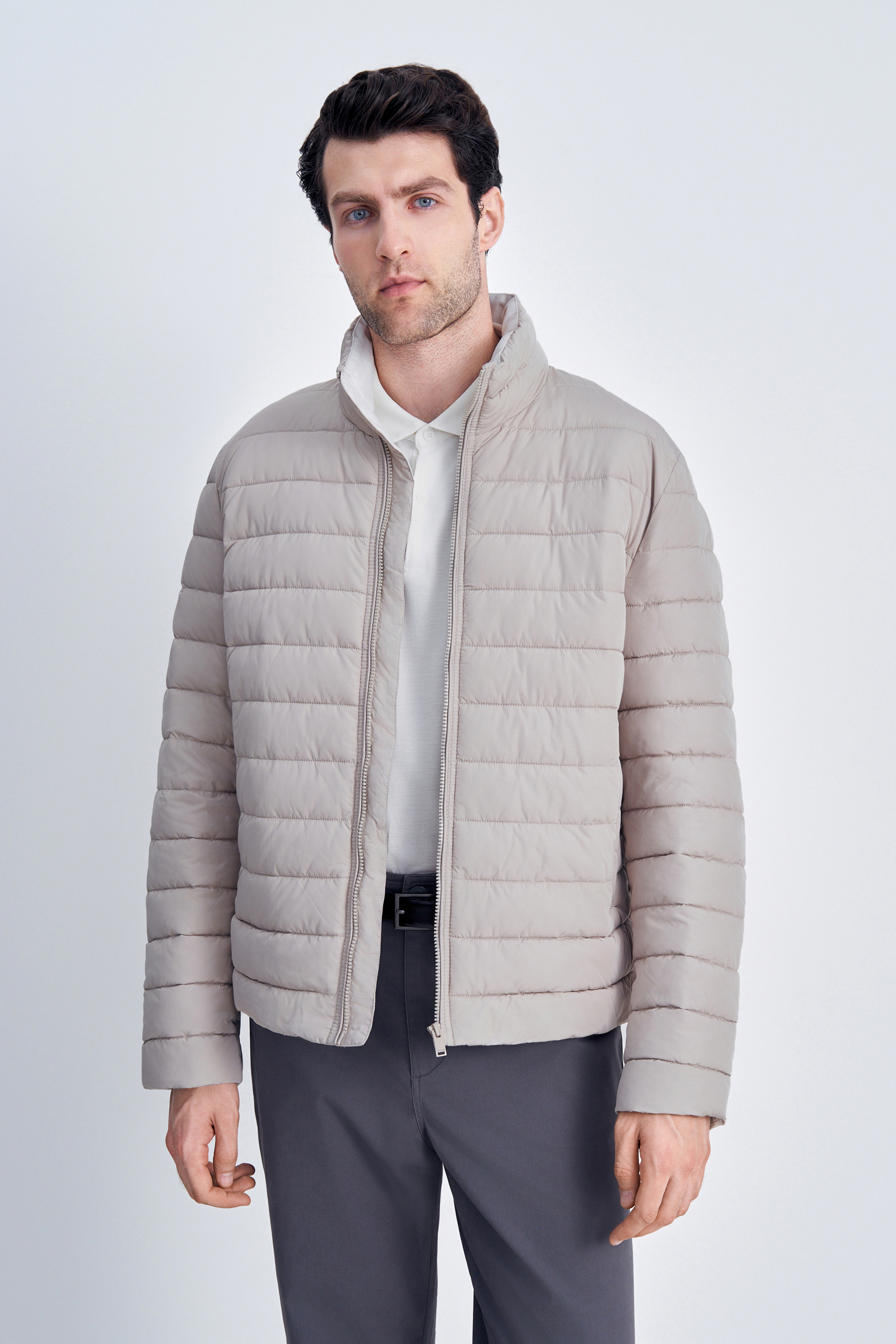 

Куртка мужская Finn Flare FAE21082 бежевая M, Бежевый, FAE21082