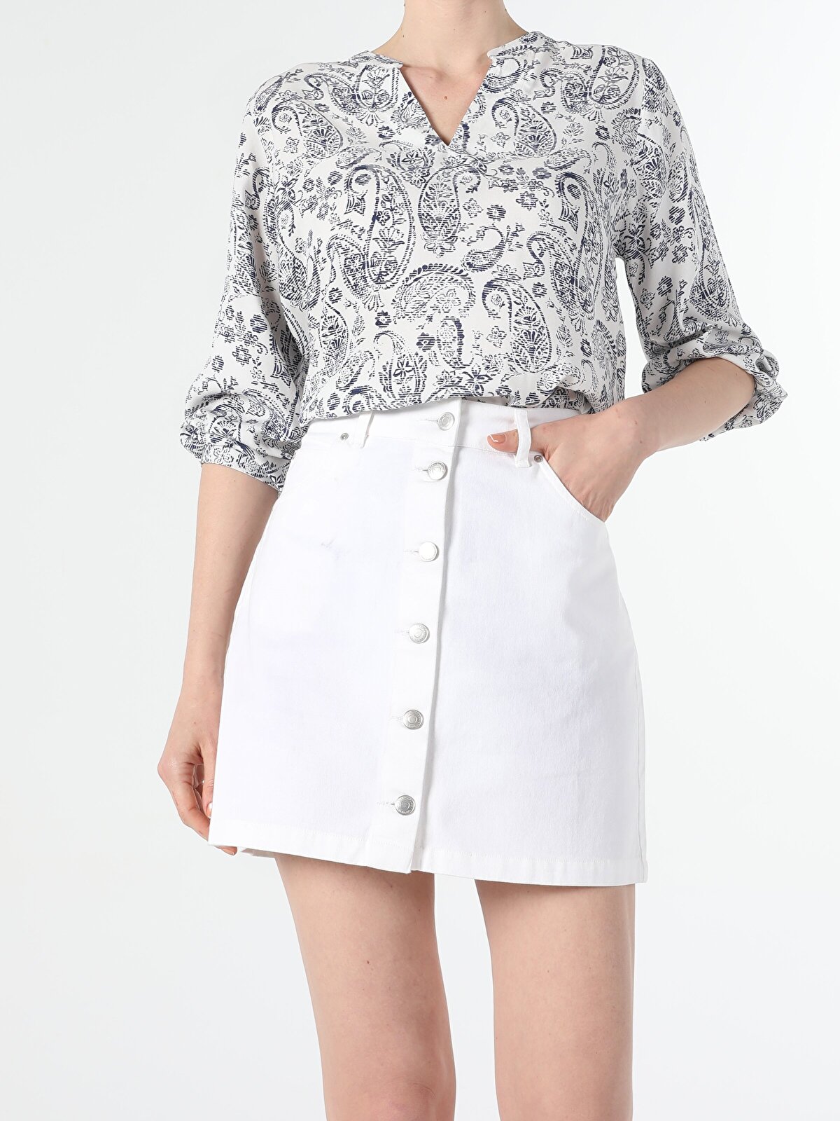 

Блуза женская Colins CL1056428_Q1.V1 белая S, Белый, CL1056428_Q1.V1