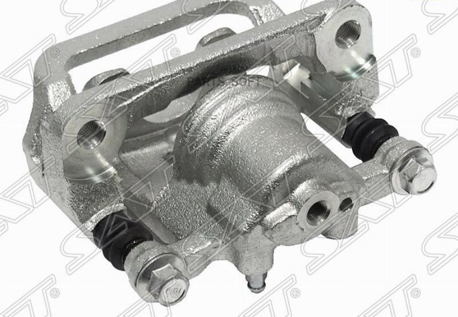 

SAT ST-44011-1KD0A Суппорт тормозной RR NISSAN JUKE 10-/QASHQAI 07-13 LH 1шт