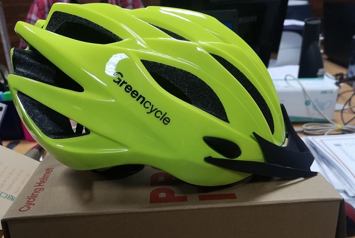 

Велошлем Green Cycle Marvel glossy yellow 58-61