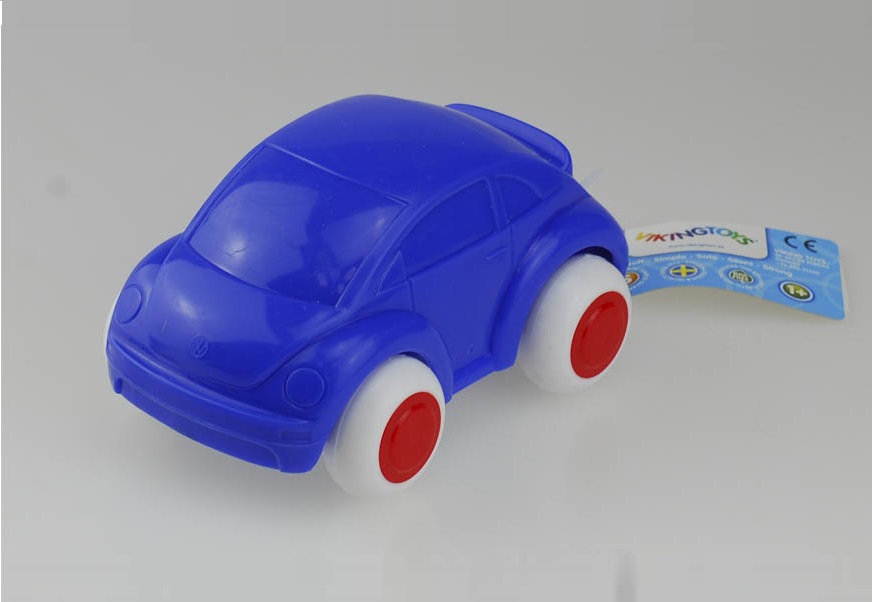 Синяя машинка для детей. Легковой автомобиль Viking Toys 02146 10 см. Машинка Viking Toys Черничка. Машинка синяя. Синяя машинка игрушка.