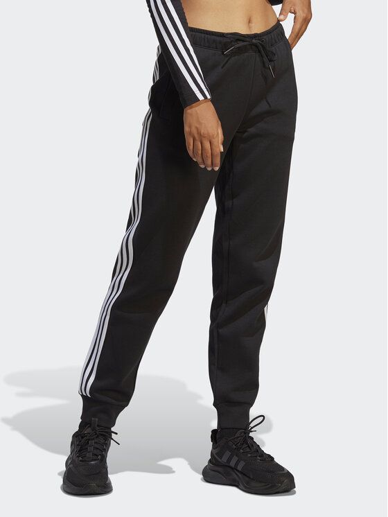 

Спортивные брюки женские Adidas 0000301174356 черные S, Черный, 0000301174356