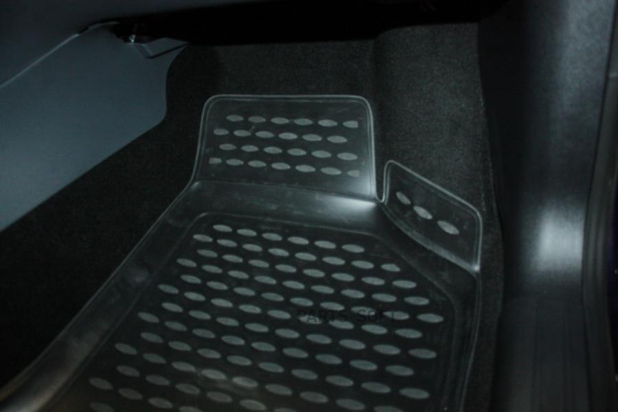 

Комплект ковриков в салон автомобиля Autofamily NLC4402210