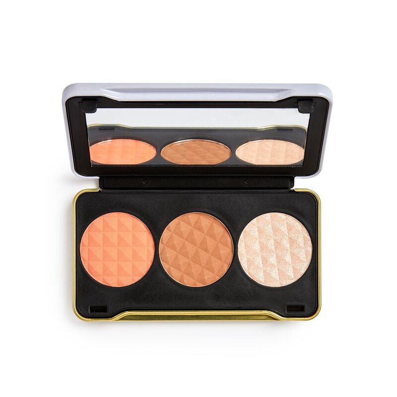 

Палетка Revolution Makeup Patricia Bright Face Palette Moonlight Glow