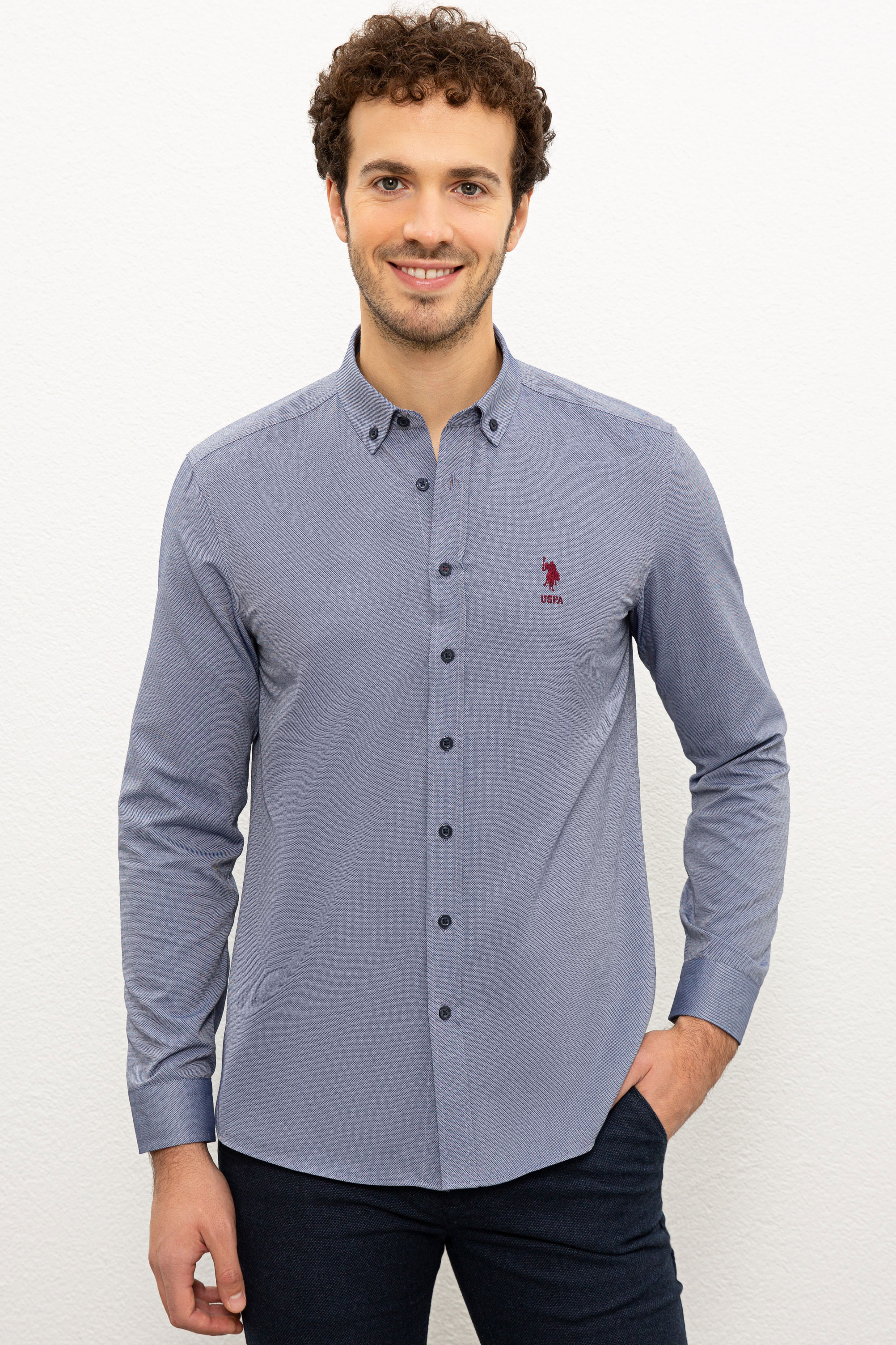

Рубашка мужская U.S. POLO Assn. G081GL0040NOVA020K синяя M, G081GL0040NOVA020K