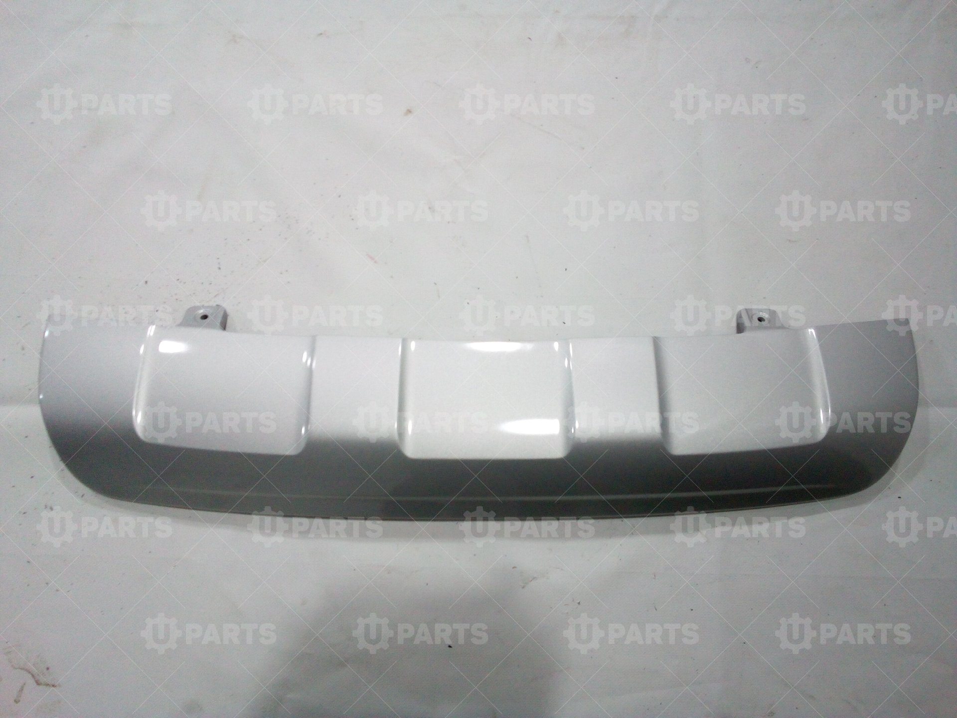 

Защита заднего бампера пластиковая