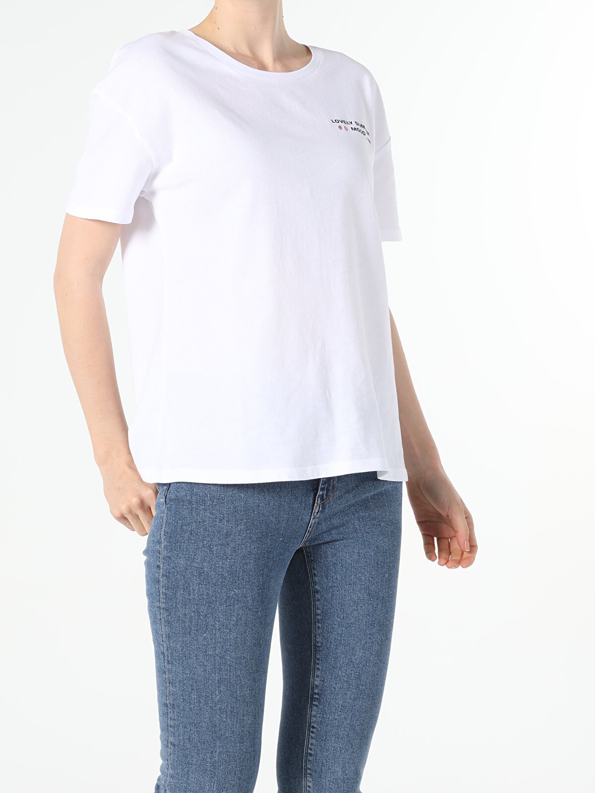

Футболка женская Colin's CL1056408_Q1.V1 белая XS, Белый, CL1056408_Q1.V1