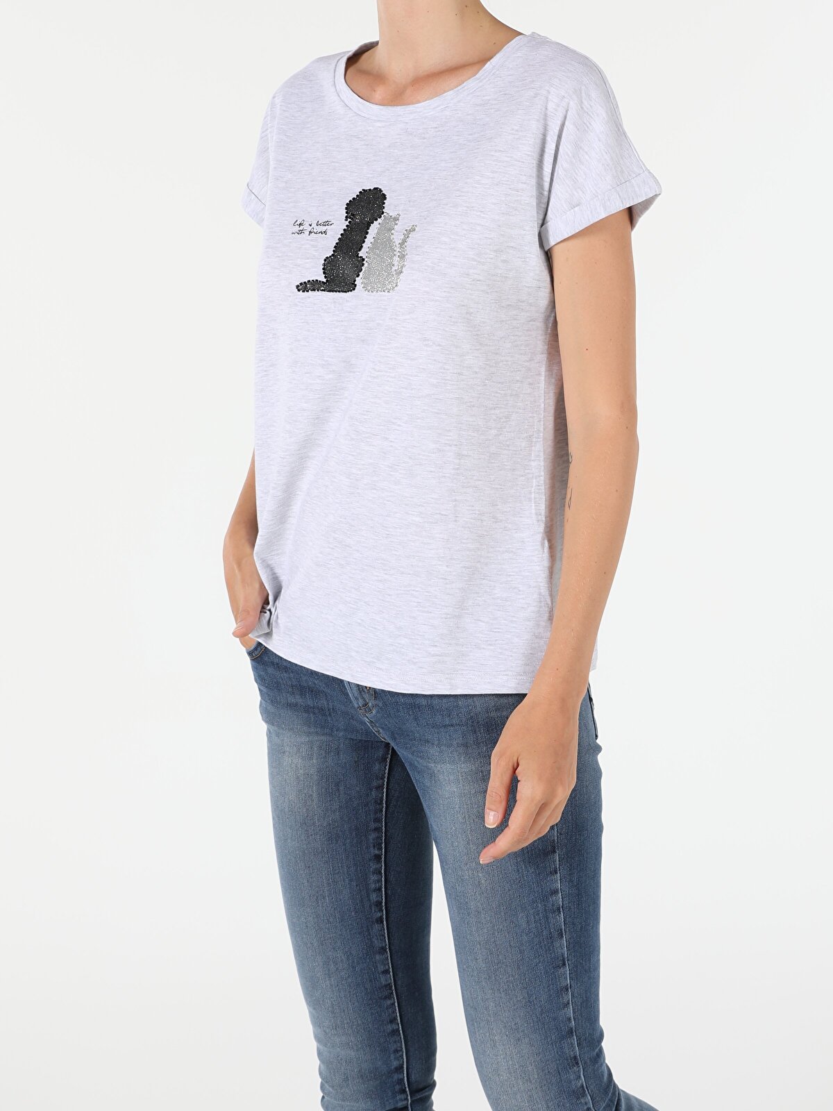 

Футболка женская Colin's CL1056385_Q1.V1GM серая M, Серый, CL1056385_Q1.V1GM