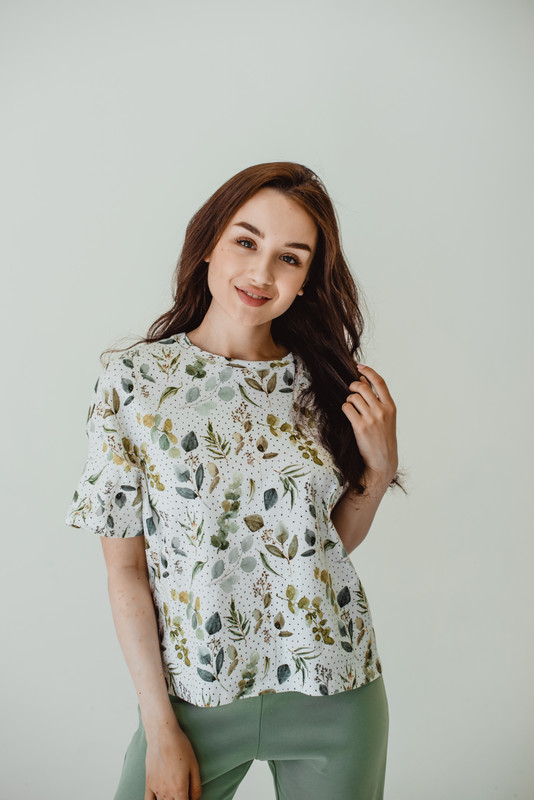 

Пижама женская lady Kruu 100021-5_7 разноцветная 44, 100021-5_7