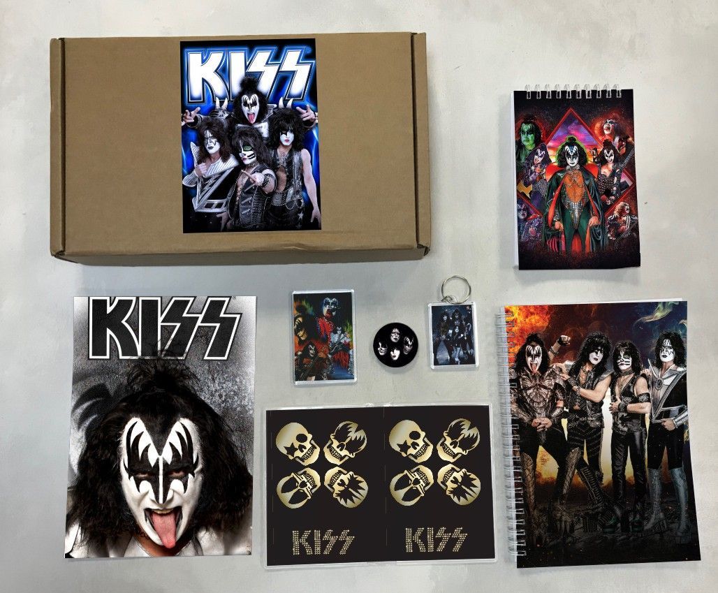 

Бокс с подарком Kiss, Кисс № 2, 10-2, 7 предметов, Бежевый, Kiss, Кисс № 2