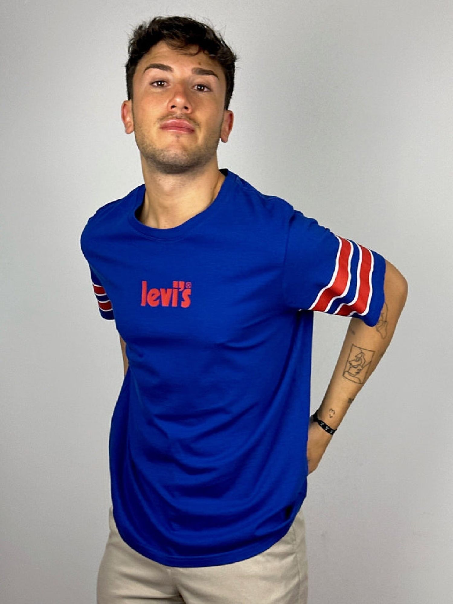 

Футболка мужская Levi's 16143-0767 синяя M, Синий, 16143-076