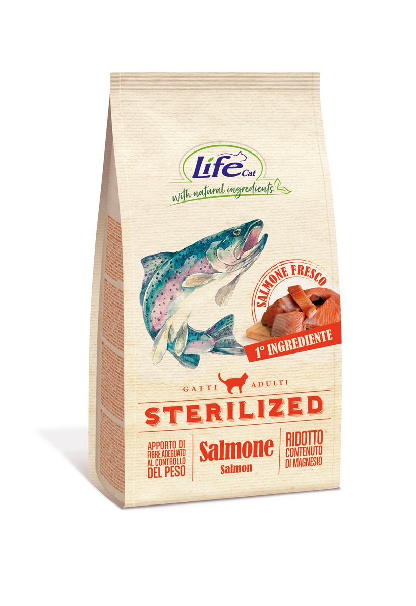 Сухой корм для кошек Lifecat Adult Sterilized Salmon, для стерилизованных, лосось, 1,5 кг