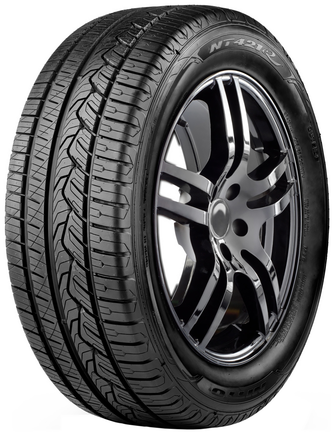 Шины Nitto NT421Q 215/60 R17 96V